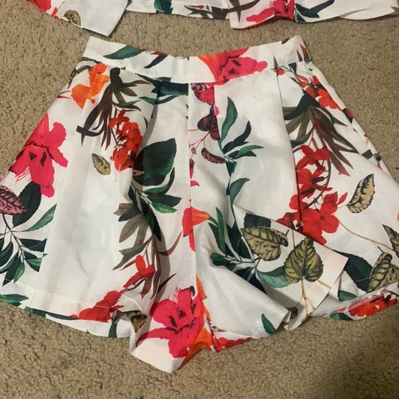 Two piece - Picture 2 of 5